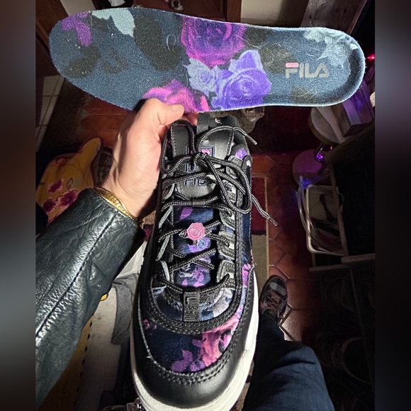 Fila Women's Platform Sneaker with Enamel Rose Closure - Picture 10 of 10